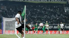 PSS Sleman harus mengakui keunggulan Persebaya Surabaya dengan skor tipis 0–1. (Instagram.com @pssleman)